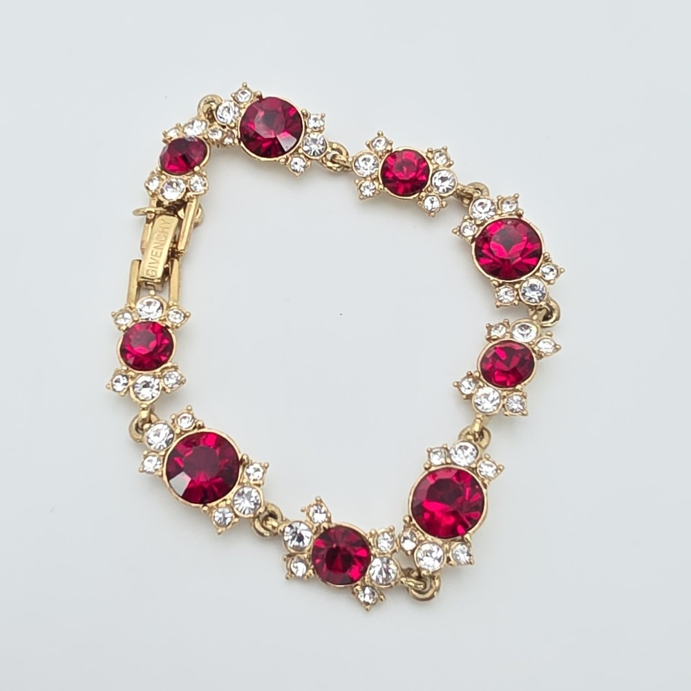 New!‎ GIVENCHY SWAROVSKI Bracelet Red & Clear Crystals Gold Plate 6.5" Signed - Picture 7 of 16